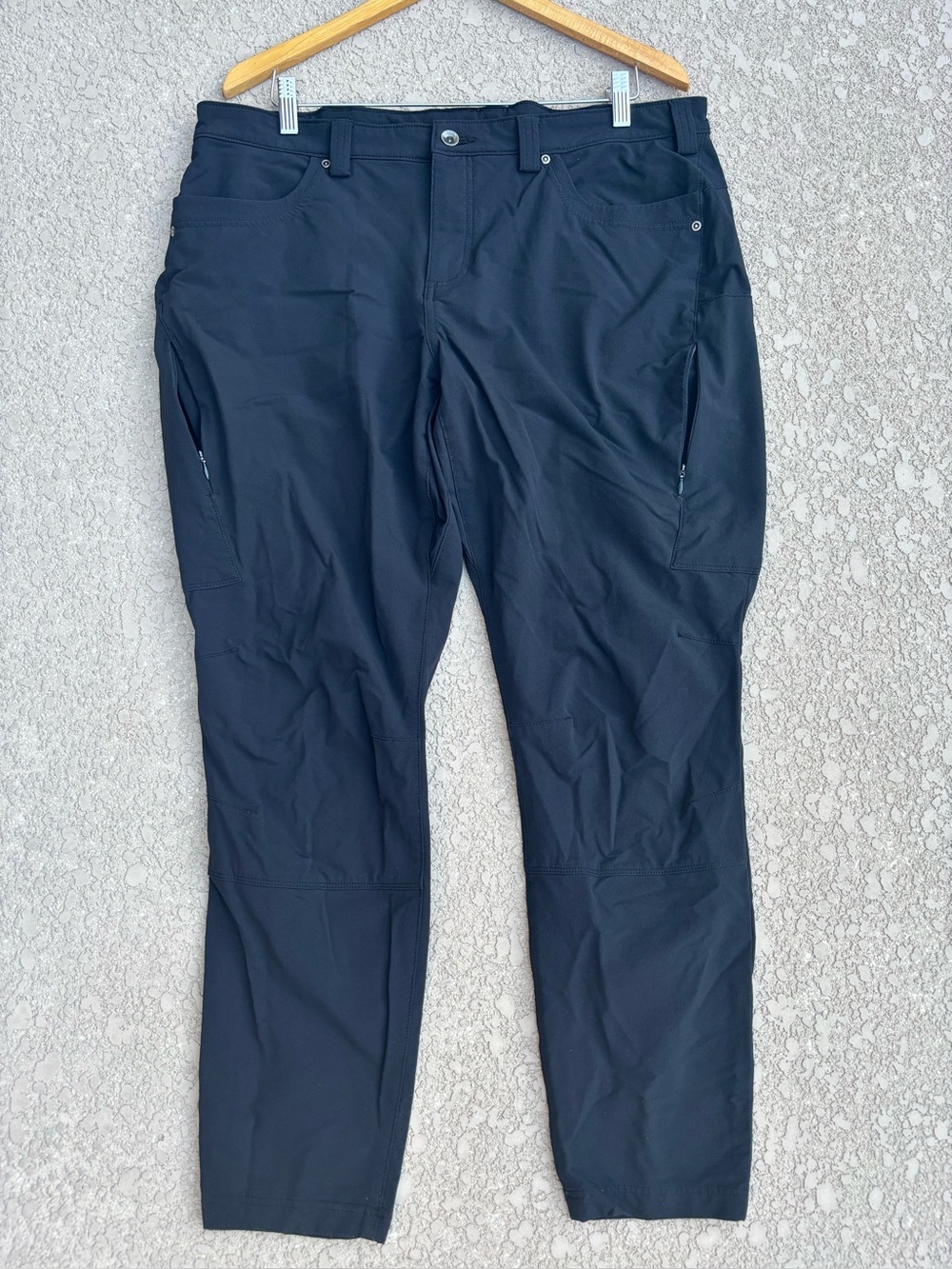 Duluth Trading Flexpedition Skinny Hiking Pants Women Size 18 Reg Black Nylon